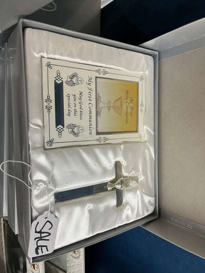 Amazing Deal!!!!  Silver Engraveable Plaque and Cross Set for First Holy Communion