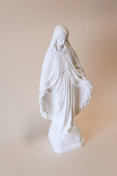 32" Outdoor Our Lady of Grace Statue