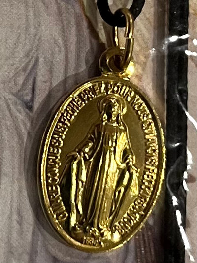 Nossa Senhora da Medalha Milagrosa  -  Miraculous Medal necklace from the Chapel of the Miraculous Medal in Paris